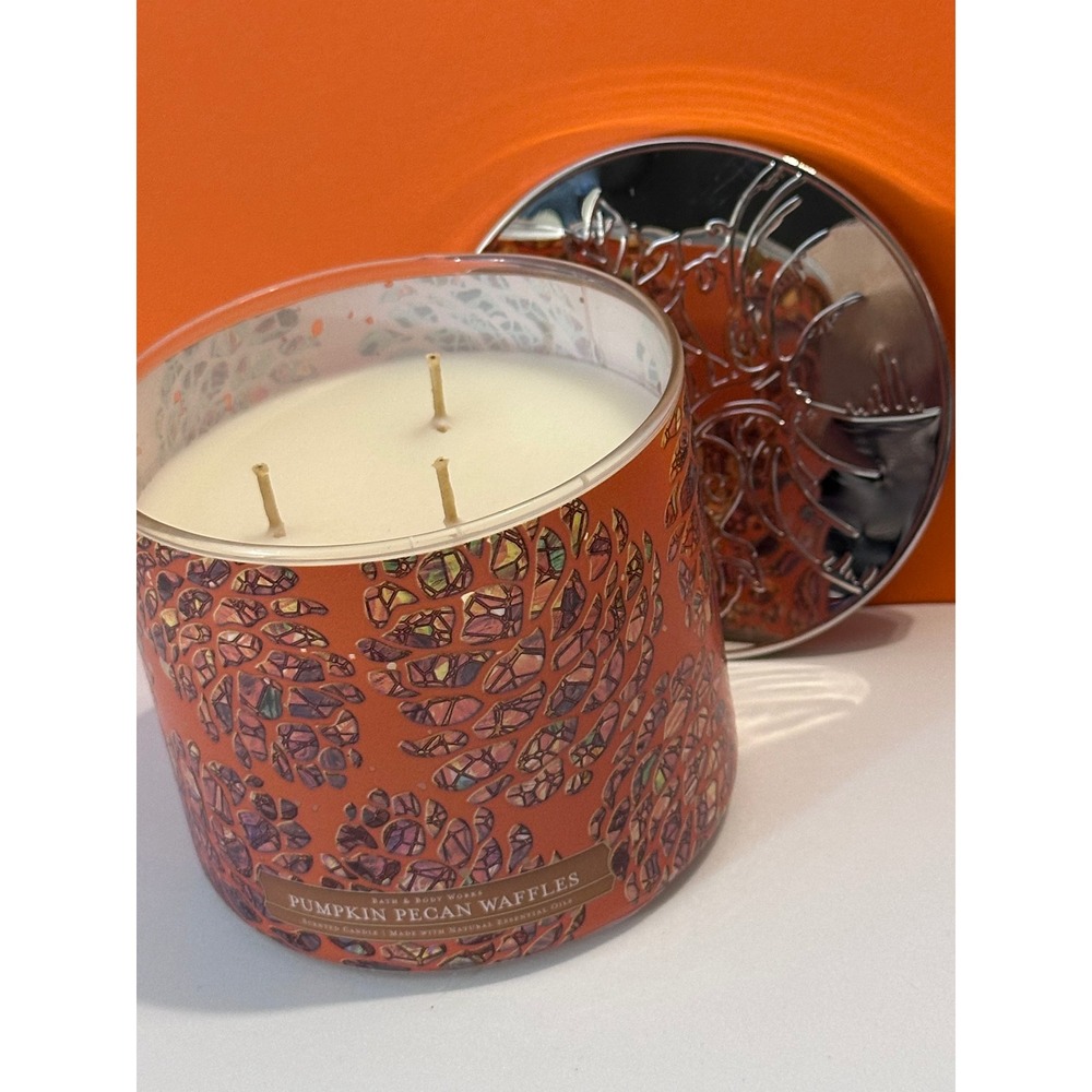Bath & Body Works Pumpkin Pecan Waffles 3-Wick Scented Candle 14.5 oz Orange Jar